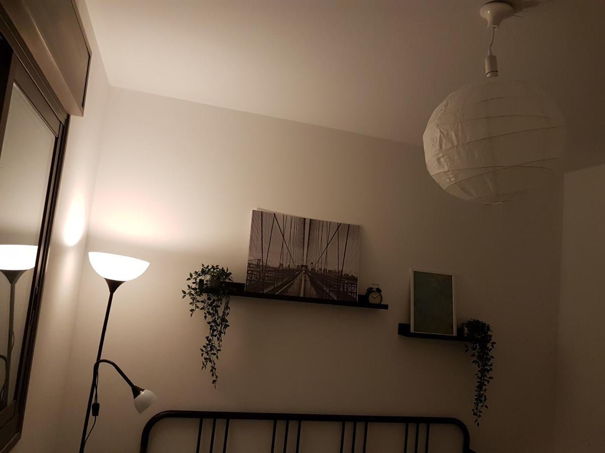 Private Bed/Bathroom In Нетания Экстерьер фото